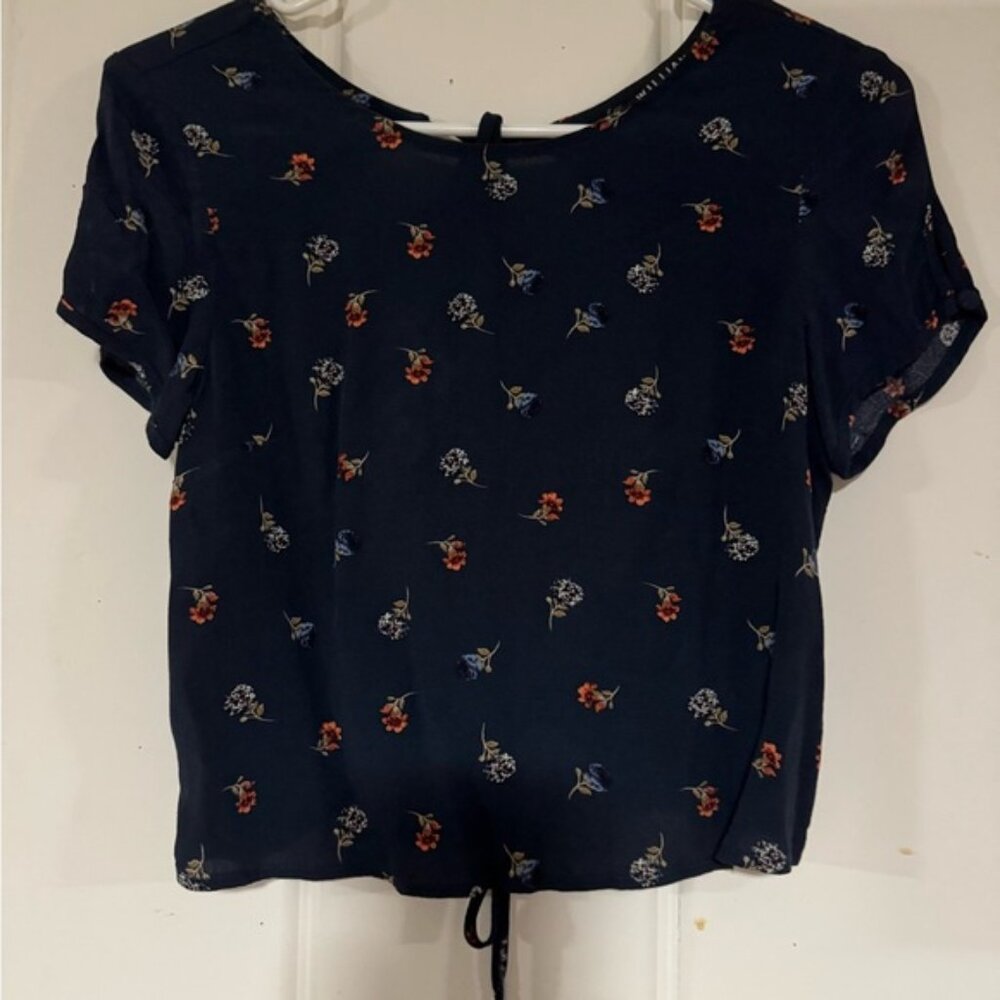 Chic Navy Floral Blouse